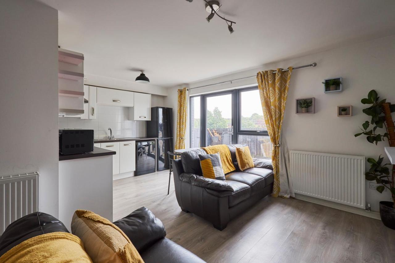 Host & Stay - London Avenue กลาสโกว์ ภายนอก รูปภาพ
