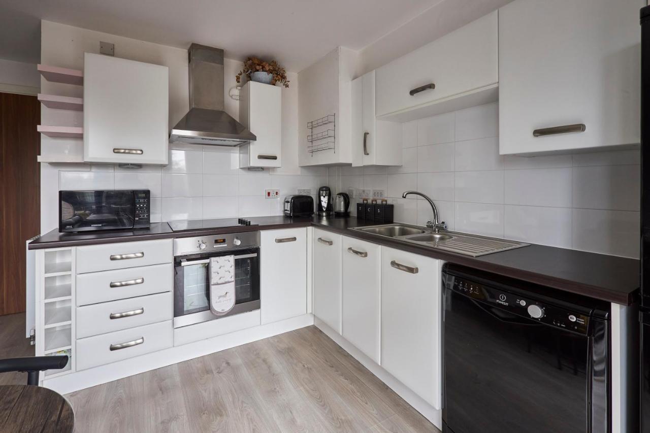 Host & Stay - London Avenue กลาสโกว์ ภายนอก รูปภาพ